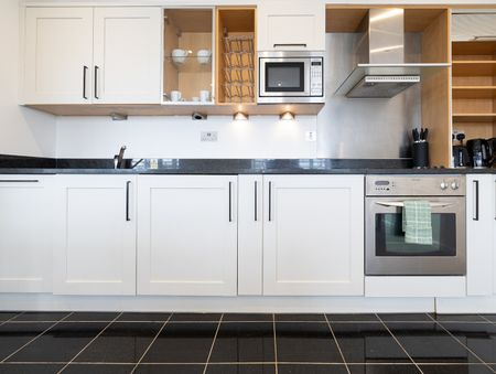 2 Bed Flat, North Street, BN1 - Photo 5