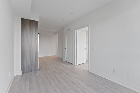 For Lease - 60 Central park roadway N/A Unit# 715, Toronto, Ontario - Photo 5
