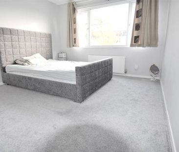 Ruddlesway, Windsor, Berkshire,SL4 - Photo 3