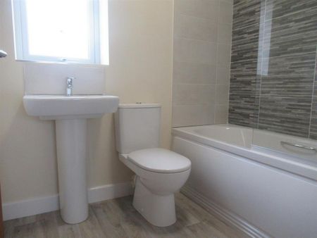 3 bedroom house to rent - Photo 3