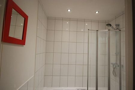 3 bedroom private hall to rent - Photo 5