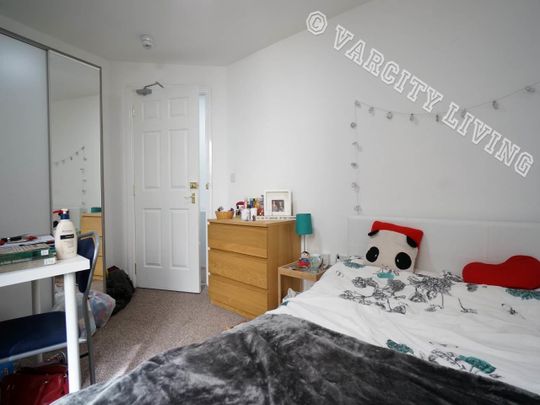Flat 1, 9 Menai View Terrace - Photo 1