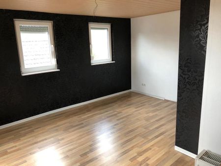 3-Zimmer Dachgeschosswohnung in Ruhiger Lage - Photo 5