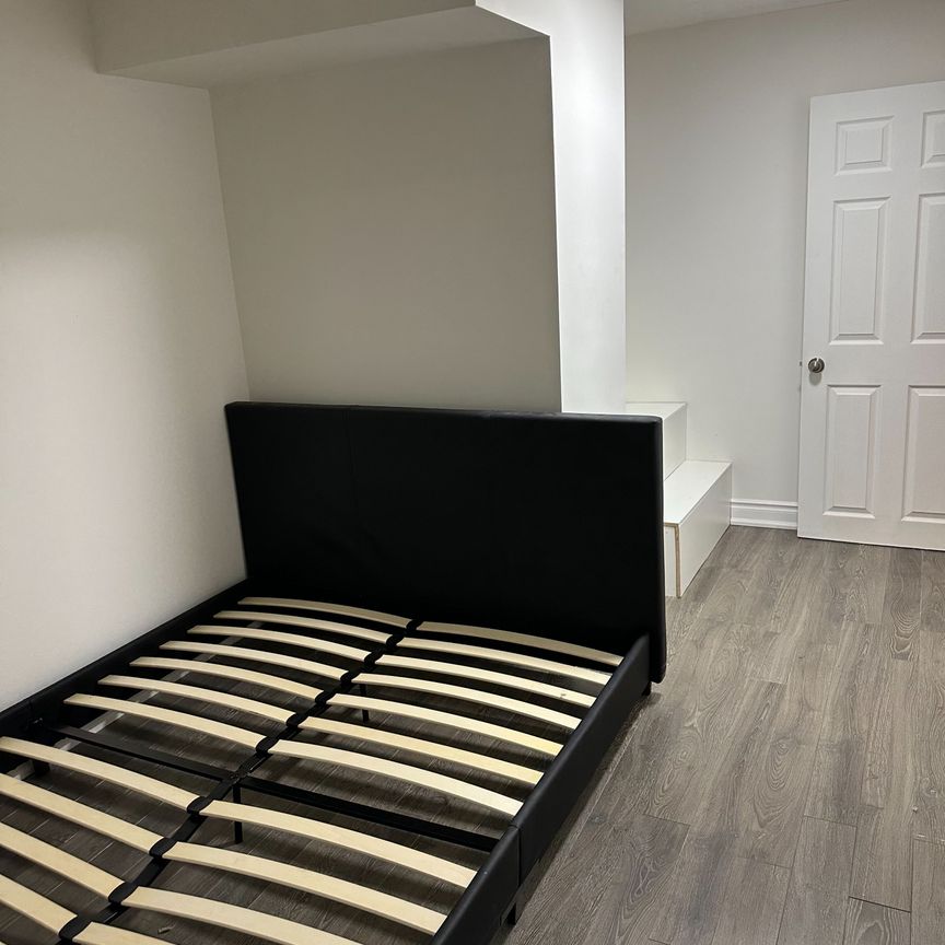 For Lease - 45 Cookview Drive Unit# Lower Unit, Brampton, Ontario - Photo 1