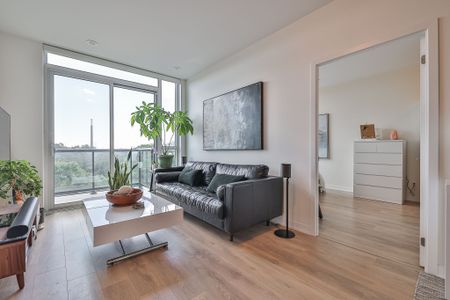 For Lease - 899 Queen Street Unit# 607, Toronto, Ontario - Photo 3