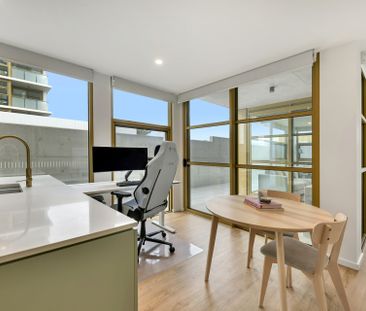 Modern Living in Boulevard! - Photo 1