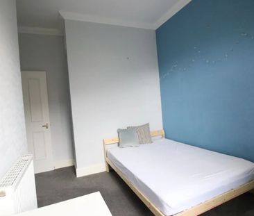 Room in a Shared Flat, Stewartville Street, G11 - Photo 5