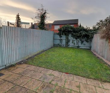 Kings Road, Oakham, Rutland - Photo 3