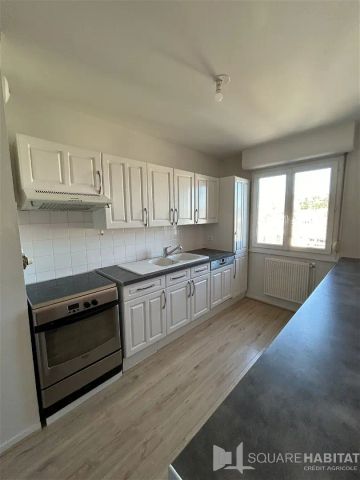 Location appartement 4 pièces - 84.21m² à Clermont-ferrand (63000) - Photo 2