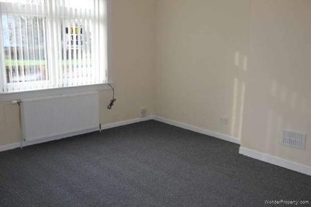 2 bedroom property to rent in Irvine - Photo 3