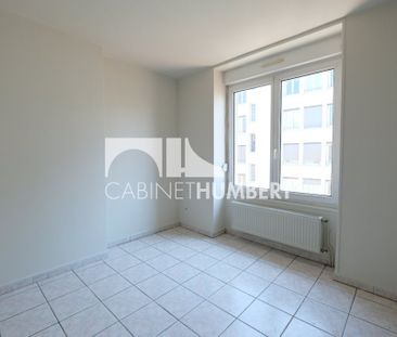 Location Appartement 3 pièces 85m² ST ETIENNE 42000 - Photo 6