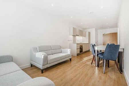 Royal Winchester House, Bracknell, RG12 - Photo 4