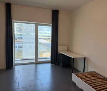 Gemeubelde studio met terras op vlot bereikbare locatie - Photo 3