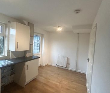 2 Bed Semi-Detached House, St. Andrews Road, B9 - Photo 4