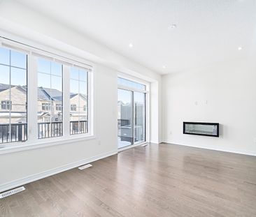 For Lease - 2945 Starlight Drive, Pickering, Ontario - Photo 4
