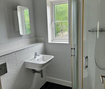 Room in a Shared House, Oxleigh Way, BS34 - Photo 4