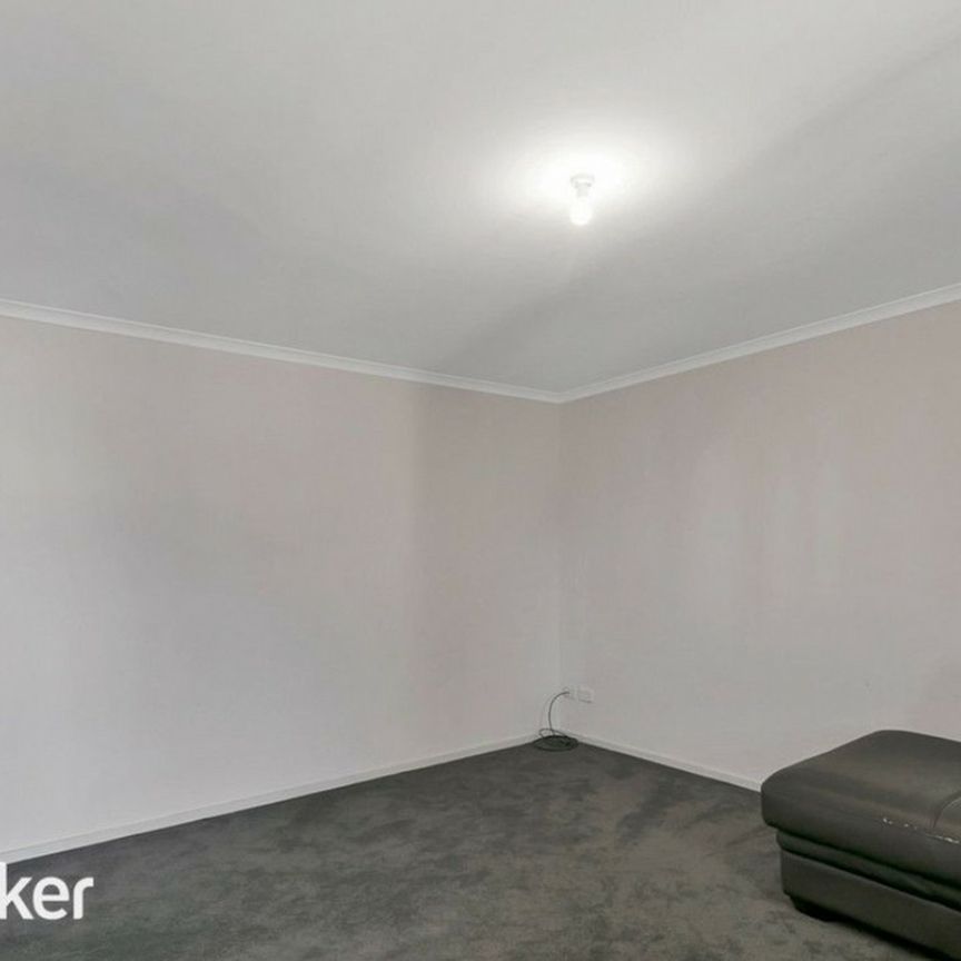 Spacious Home in Convenient Location - Photo 1