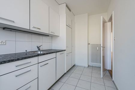 Komfortabel wohnen in gepflegtem Mehrfamilienhaus - Photo 3