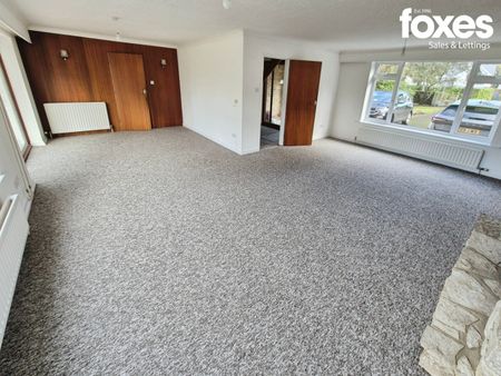 4 bed detached house to rent in Dudsbury Avenue, Ferndown, Dorset, BH22 8DT - Photo 2