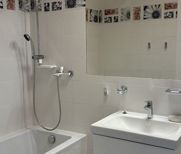 mazowieckie, Warszawa, Włochy, Rakowska - Photo 4