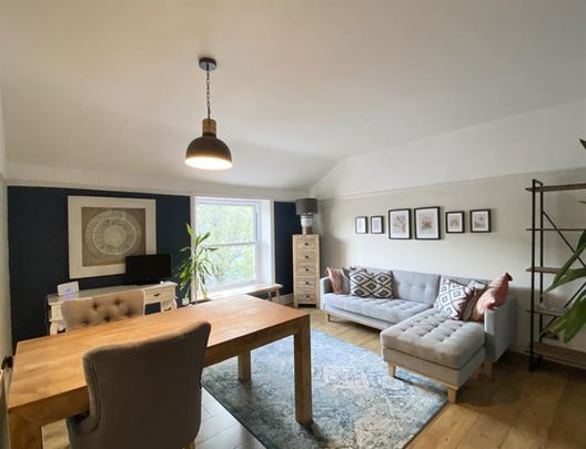 2 Bedroom Apartment To Let - Photo 1