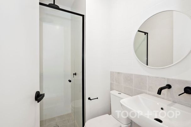 Stylish New Home in Brompton - Photo 1