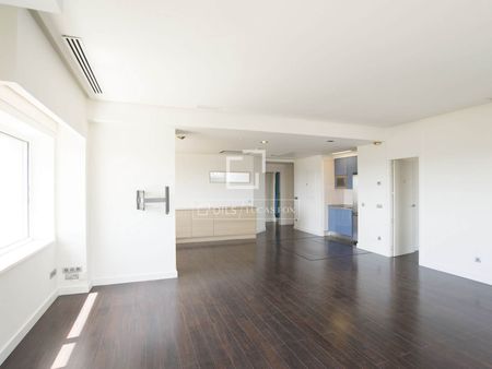 Excellent 2 Bedroom apartment with 10m² terrace for rent in Argüelles, Madrid - Foto 2