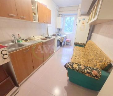 Apartament 2 decomandate, etaj 2, zona 9 Mai Ciupercute - Fotografie 4