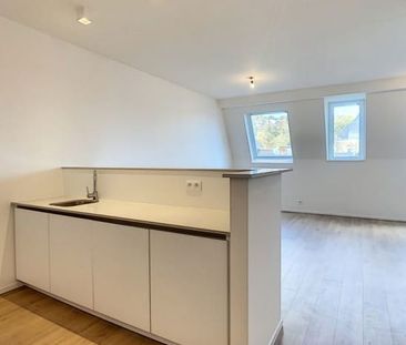 Appartement te huur - Photo 1