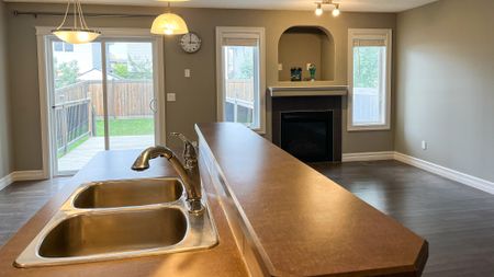 3 Bed Duplex For Rent In Rutherford. - Photo 3