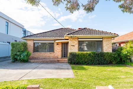 48 Hotham Road, Niddrie VIC 3042 - Photo 3