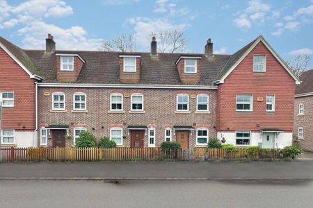 3 bedroom town house to rent - Photo 4