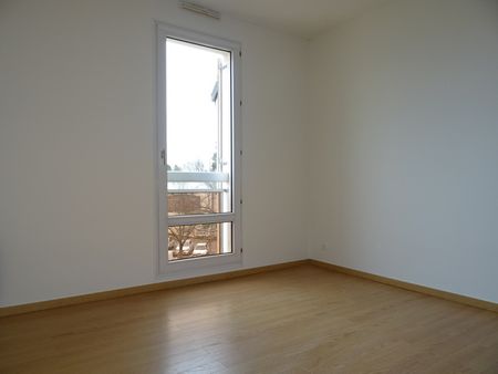 Location Appartement 2 Pièces 47 m² - Photo 4