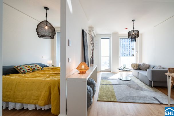 Stylische 1,5-Zi.-Wohnung mit Loggia & Rooftop Pool | TOWER HOMES - Photo 1