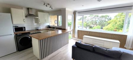 1 bedroom in a flat share to rent - Photo 4