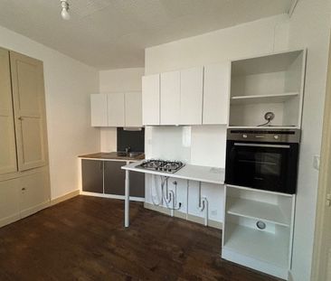 Location Maison 4 pièces 79m² ANGOULEME 16000 - Photo 5