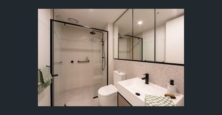 AUSTRALIAN LUXURY THAT FEELS LIKE HOME – IN THE HEART OF RICHMOND! - Photo 3