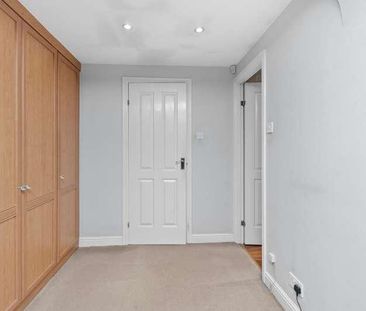 Deacons Close, Croft, WA3 - Photo 3