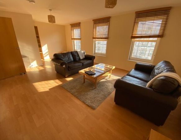 Dalry Gait - Photo 1