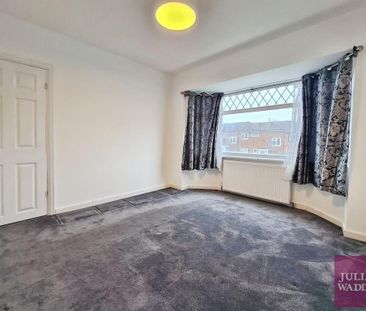 3 bedroom semi-detached house to rent - Photo 6