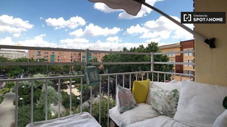 4 room luxury Flat for rent in Madrid, Autonomous Region of Madrid - Photo 5