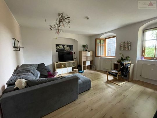 Gemütliche Single-Wohnung mit Einbauküche auf dem Markt - Photo 1