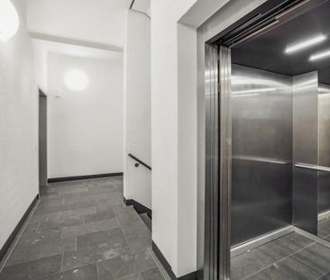 Traumhafte 2-Zimmer-Wohnung in Hattersheim: Wohnen im Industriedenkmal - Photo 1