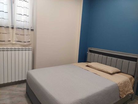 Appartamento in Via Alessandro Manzoni, Napoli, NA - Photo 2