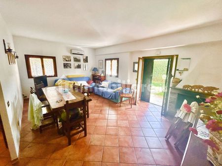 Villa bifamiliare via Porto Maurizio 16, Fregene, Fiumicino - Photo 2