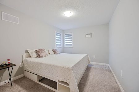 For Lease - 148 Cittadella Boulevard, Hamilton, Ontario - Photo 5