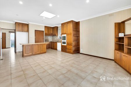 20 Deutgam Street, 3030, Werribee Vic - Photo 2