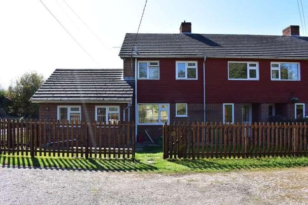 North Hidden Farm Cottages, Hungerford, RG17 - Photo 1