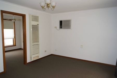 2, 26 Maude Street, Shepparton - Photo 2