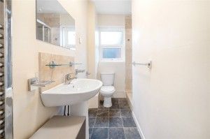 Aldrington Road, London, SW16 - Photo 2